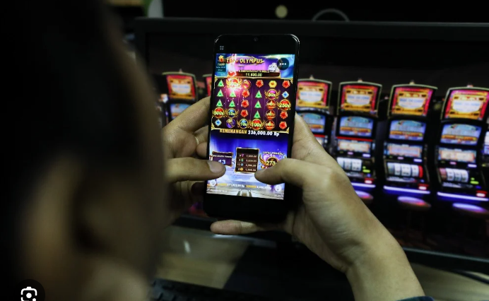 Menelusuri Dunia Slot Online: Panduan Lengkap untuk Pemain Pemula